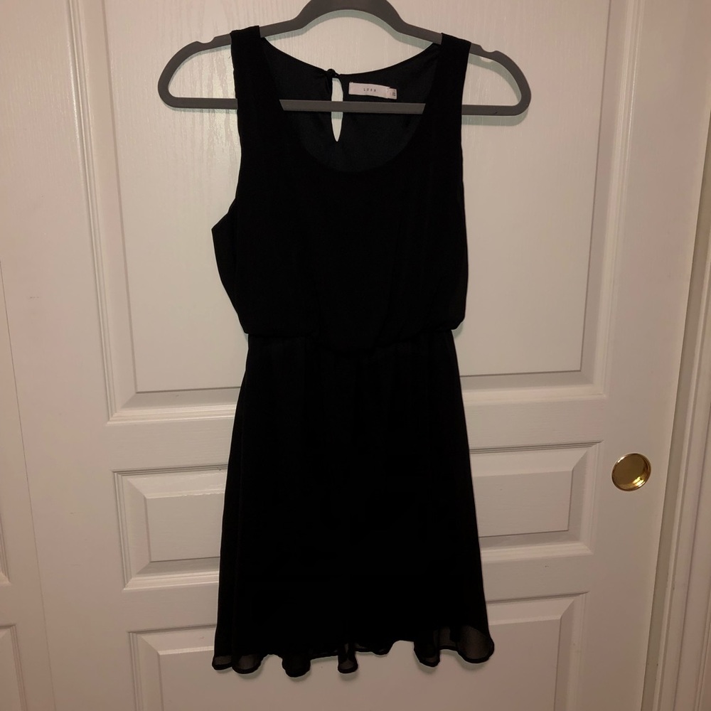 Simple Black Tank Dress. Cinched Waist.